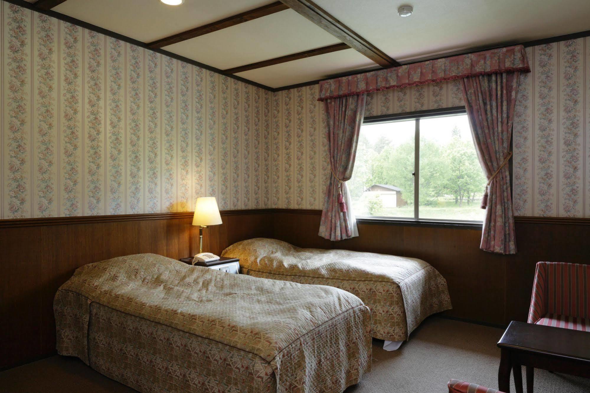 Heidihof Hotel Hakuba Exterior photo